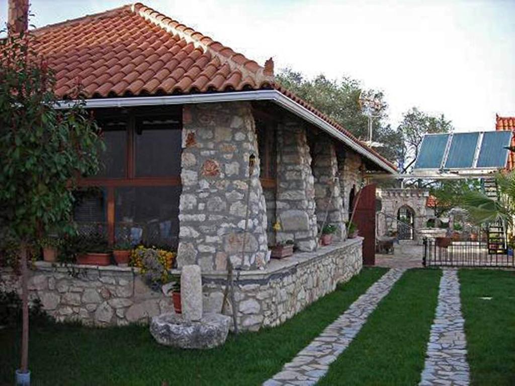 Dogis Retreat Apartment Agia Efimia Екстериор снимка